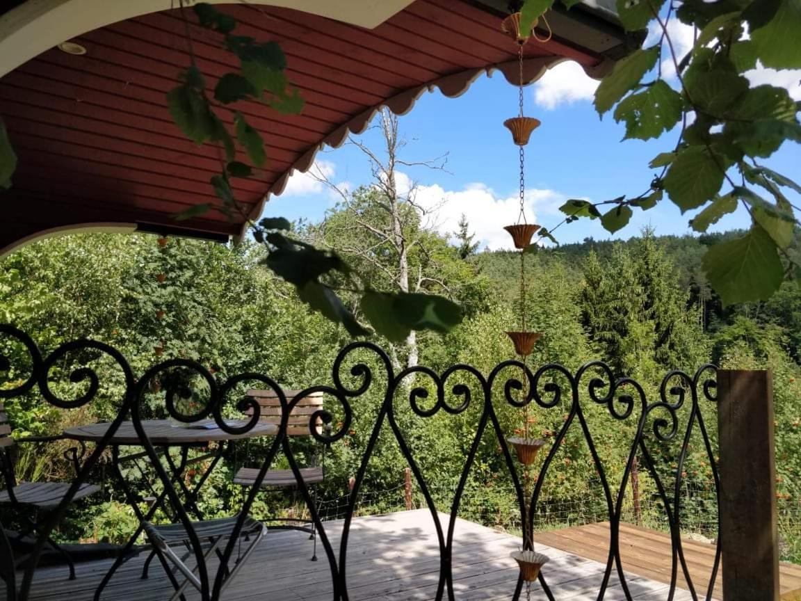 Вілла La Tiny House De La Bergerie Lierneux Екстер'єр фото